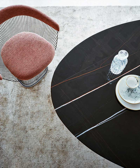 Knoll Saarinen Tulip Dining Table Oval